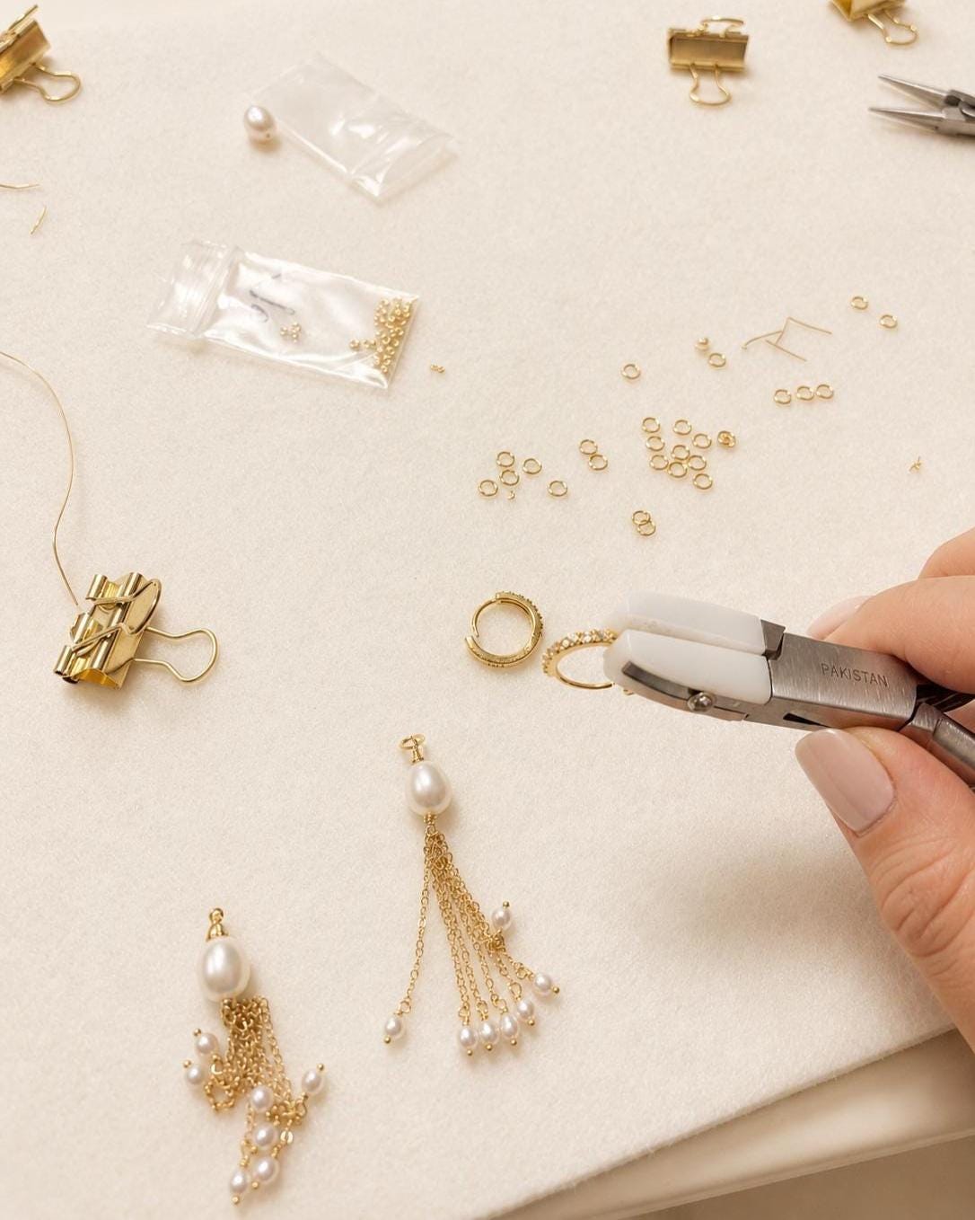 Vreni, Pearl Tassel Earrings