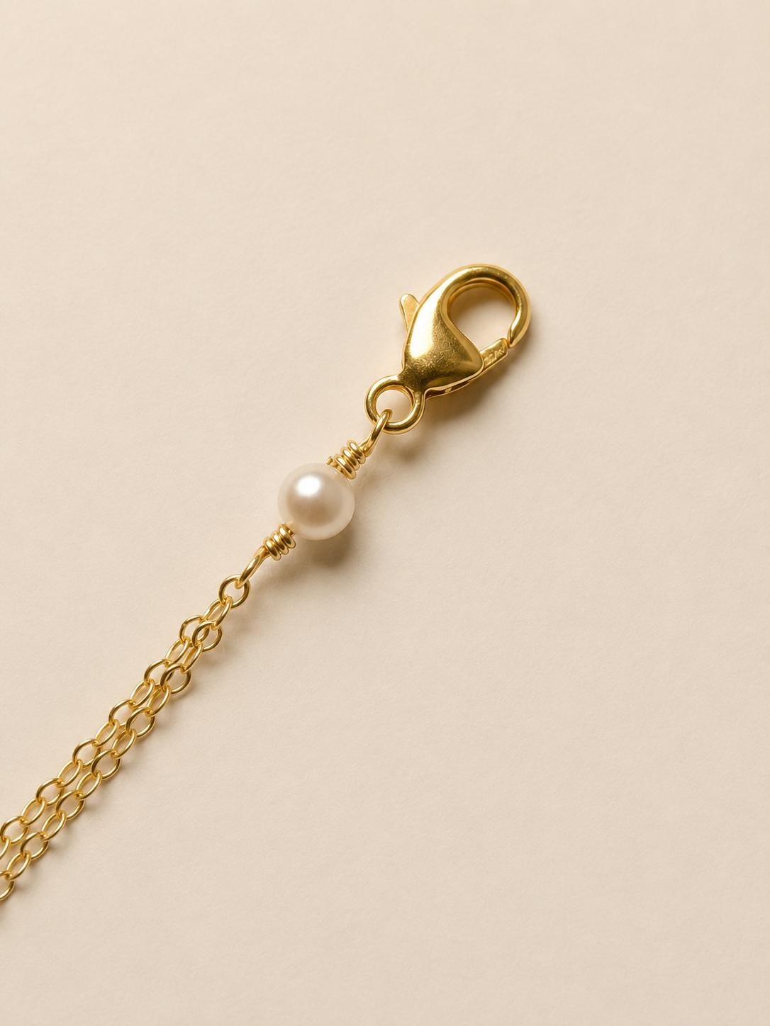 Nadine, Baroque Pearl Choker