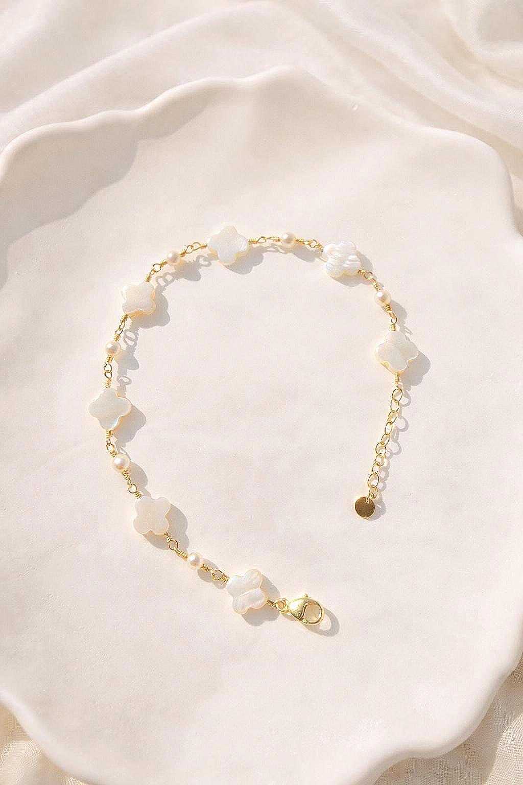 Romina, Perlmutt-Kleeblatt-Armband
