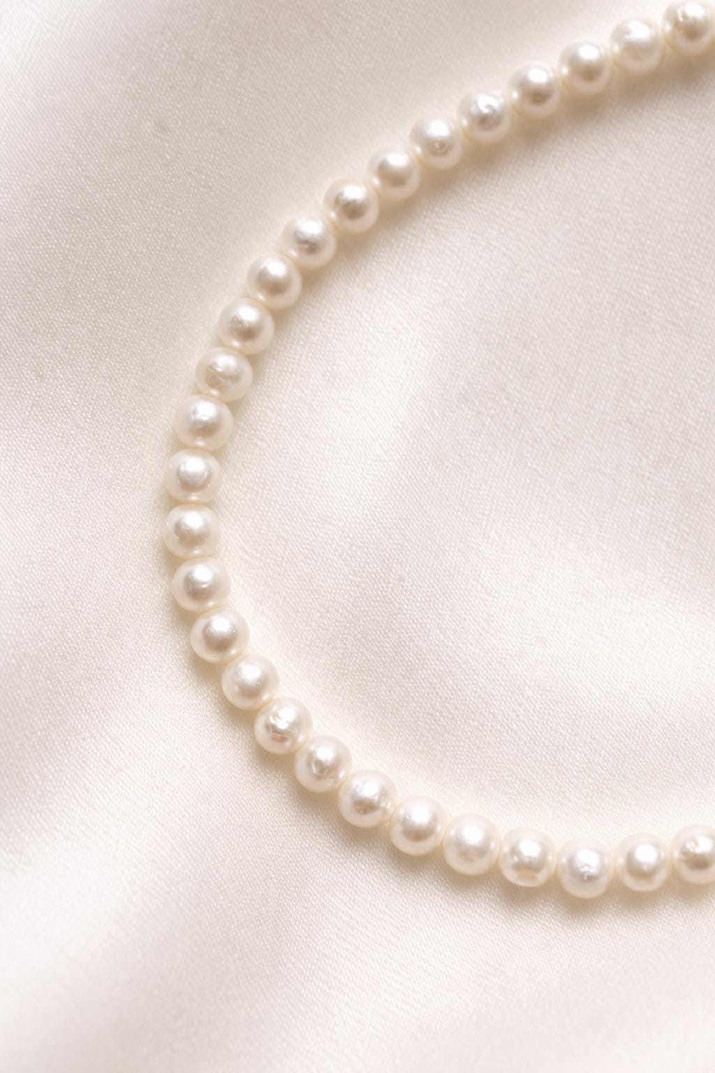 Mia, Freshwater Pearl Bracelet