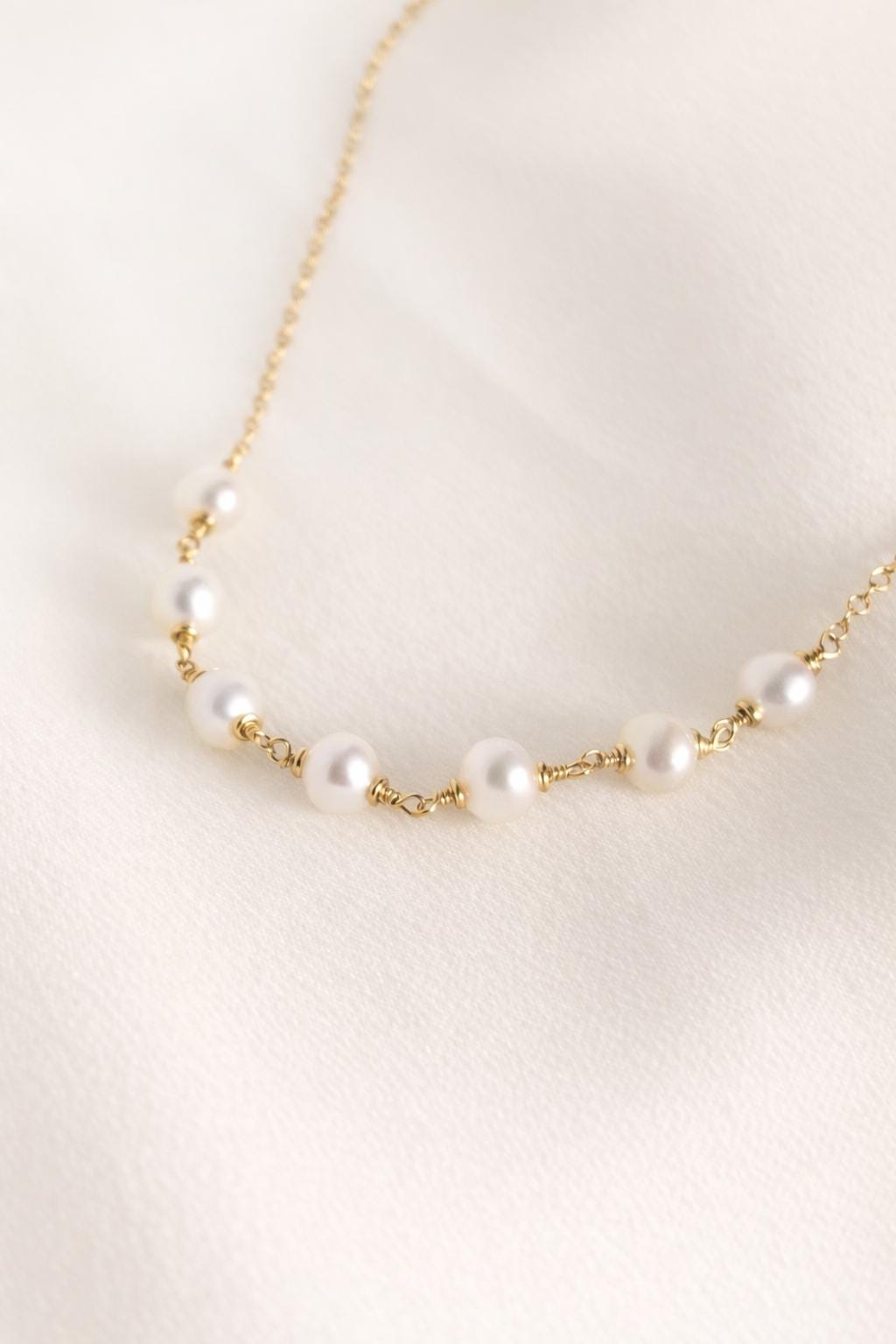 Livia, Freshwater Pearl Necklace