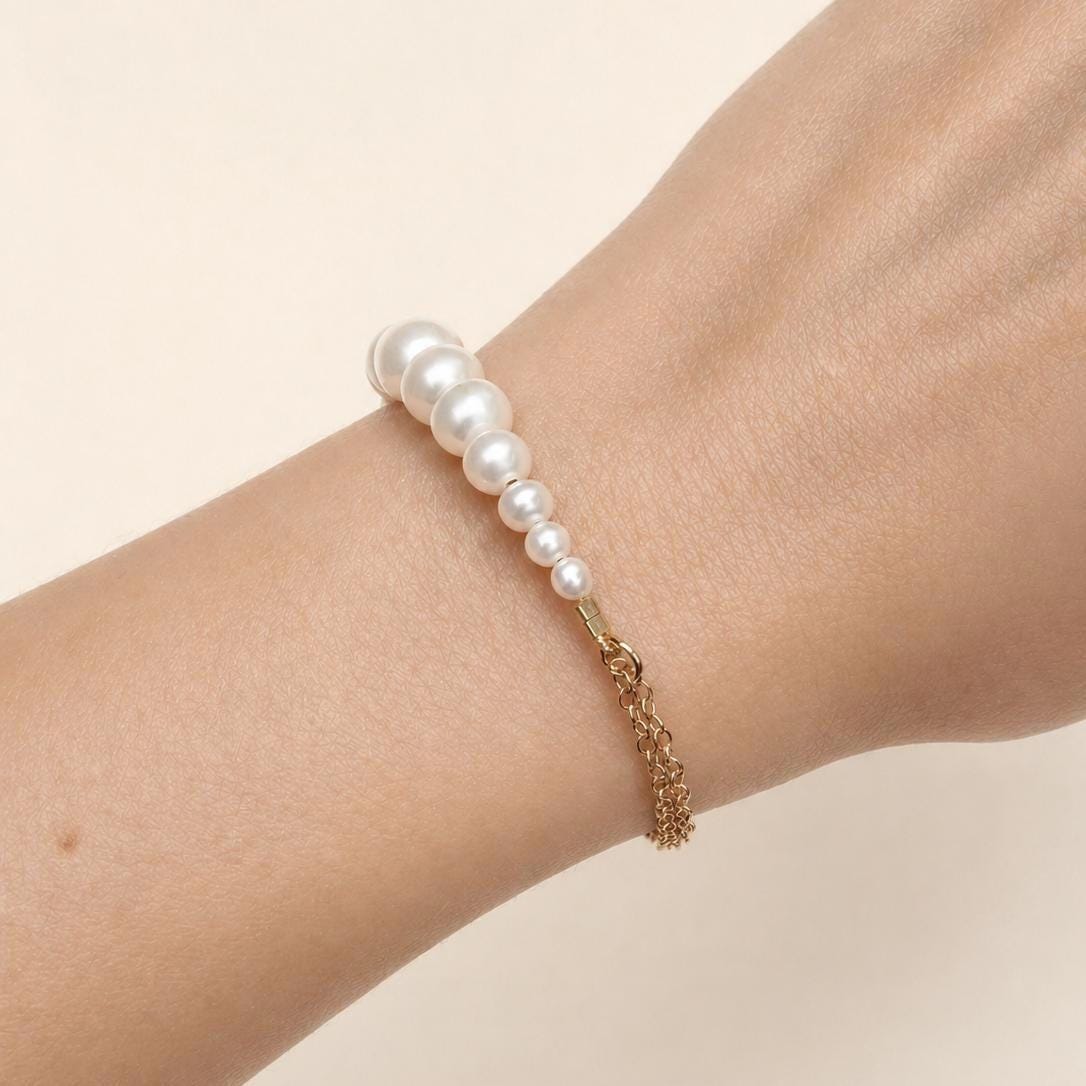 Selina, Graduated Pearl Bracelet